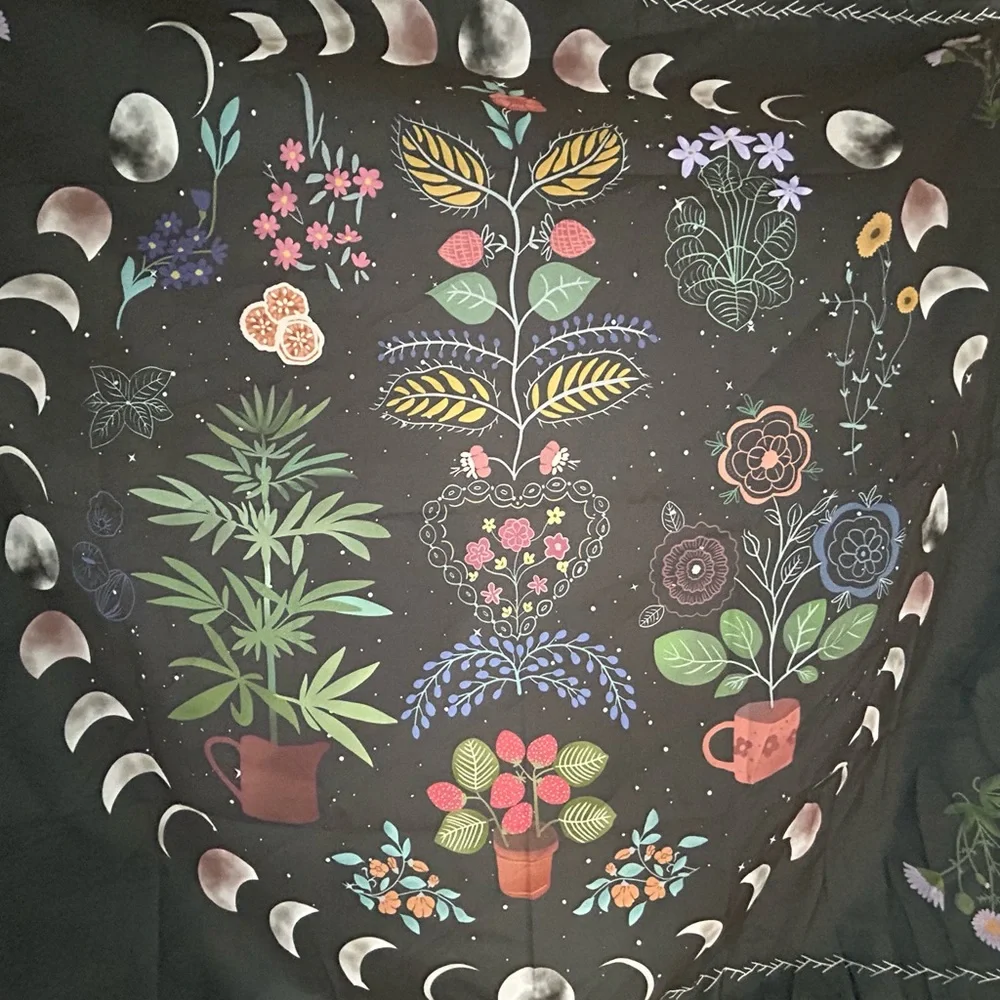 Black tapestry moon phases floral flowers plants green mug eclipse heart full